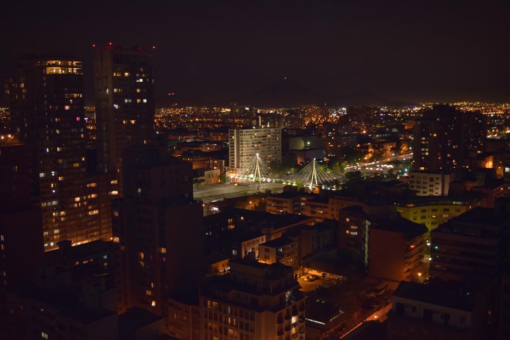 Sys Suites San Martin Сантяго Екстериор снимка